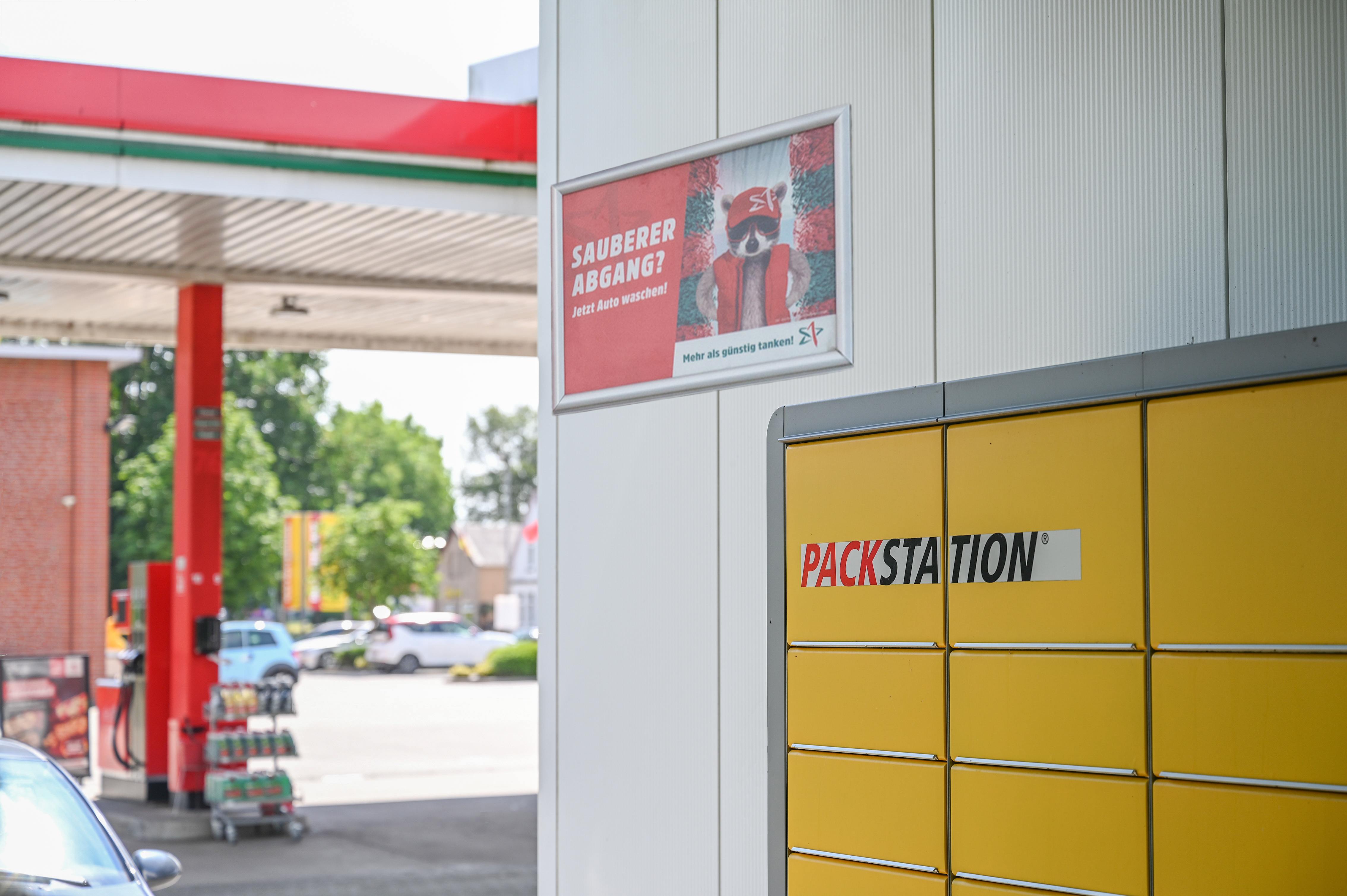 star Tankstelle mit DHL-Packstation_(c) ORLEN Deutschland Gmbh.jpg