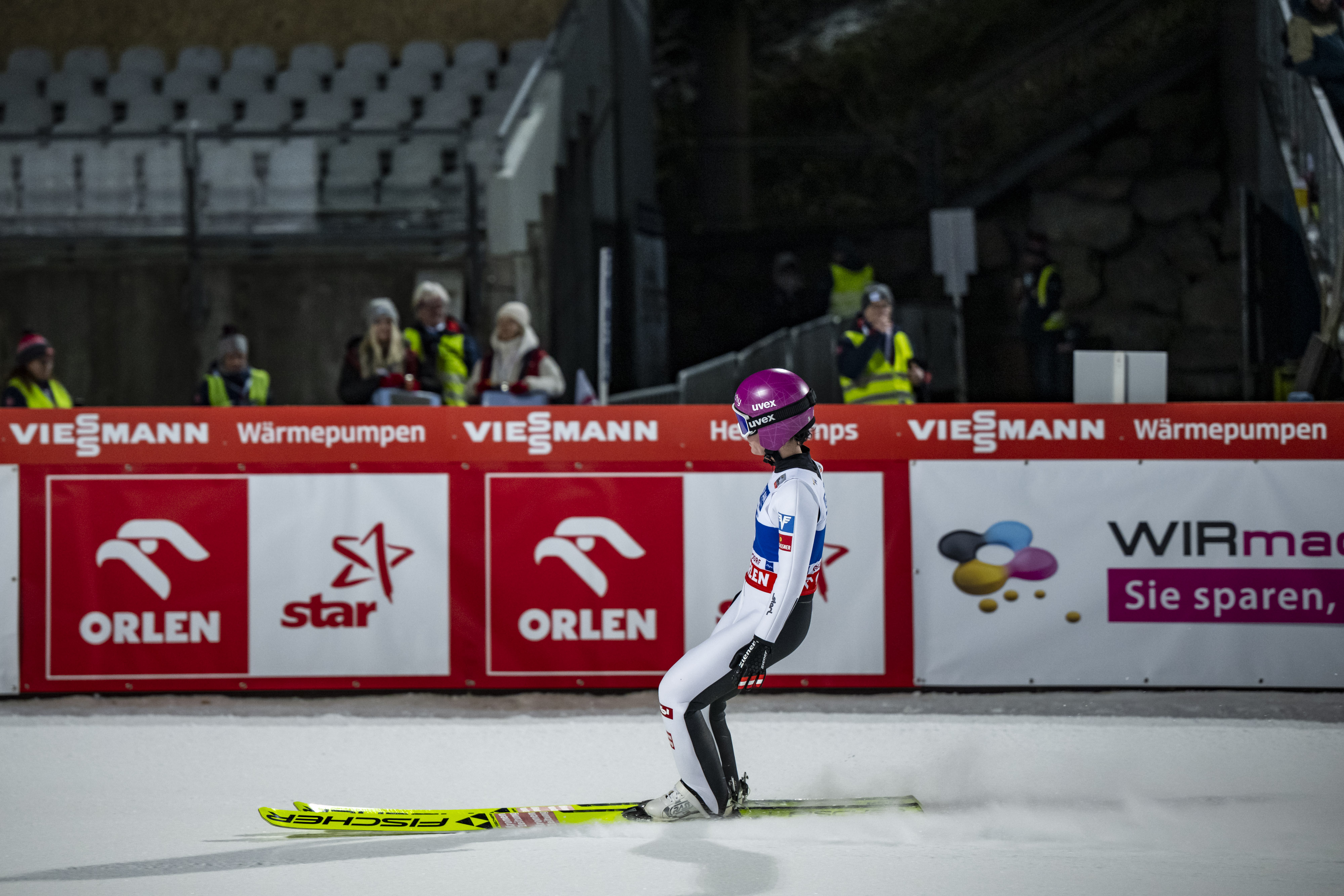 Sponsoring 2NT_Arena Oberstdorf (c) Dominik Berchtold.jpg