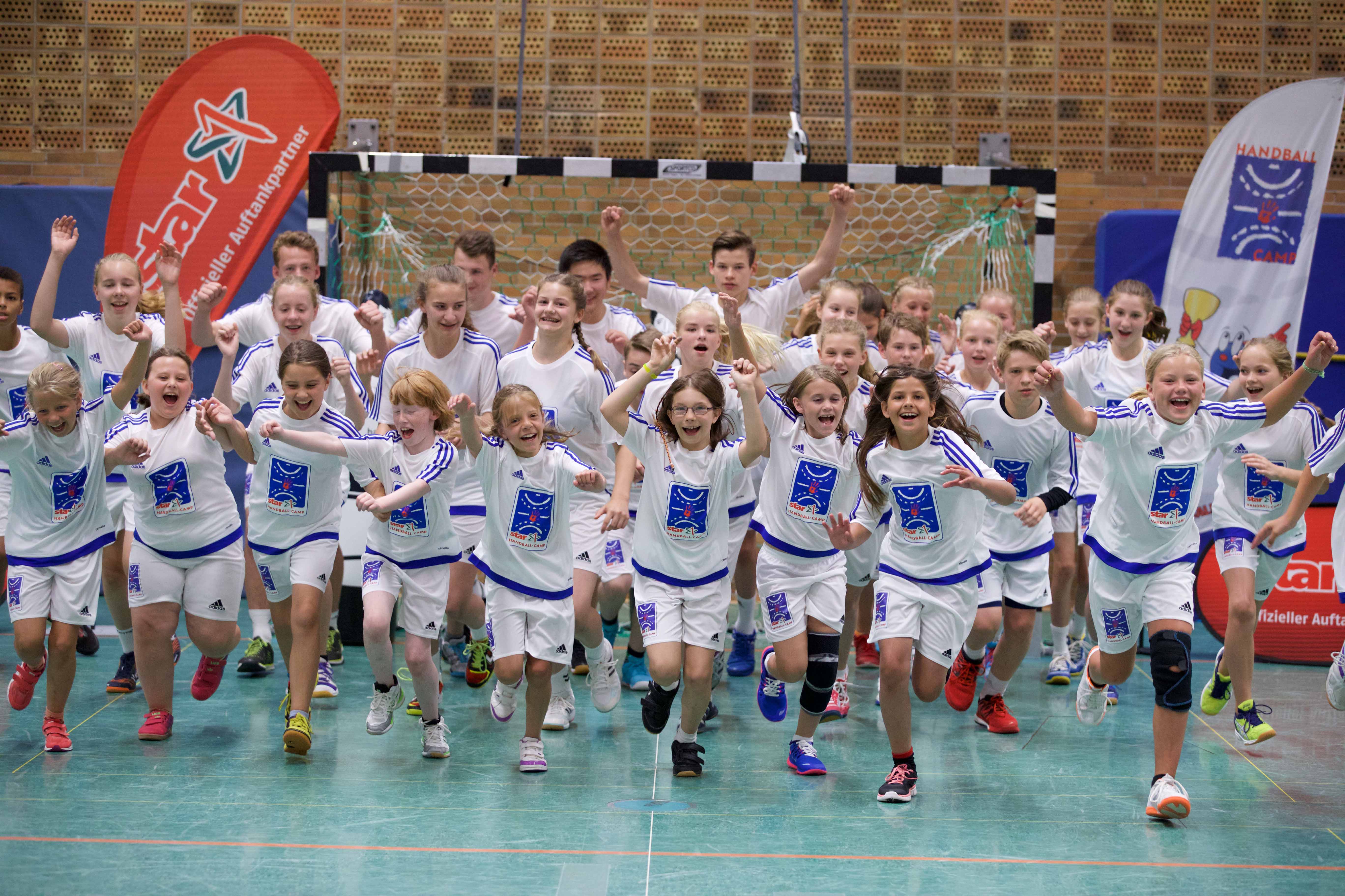 01_THW-YOUNGstar_Camp_Teamfoto©ORLEN_Deutschland.jpg