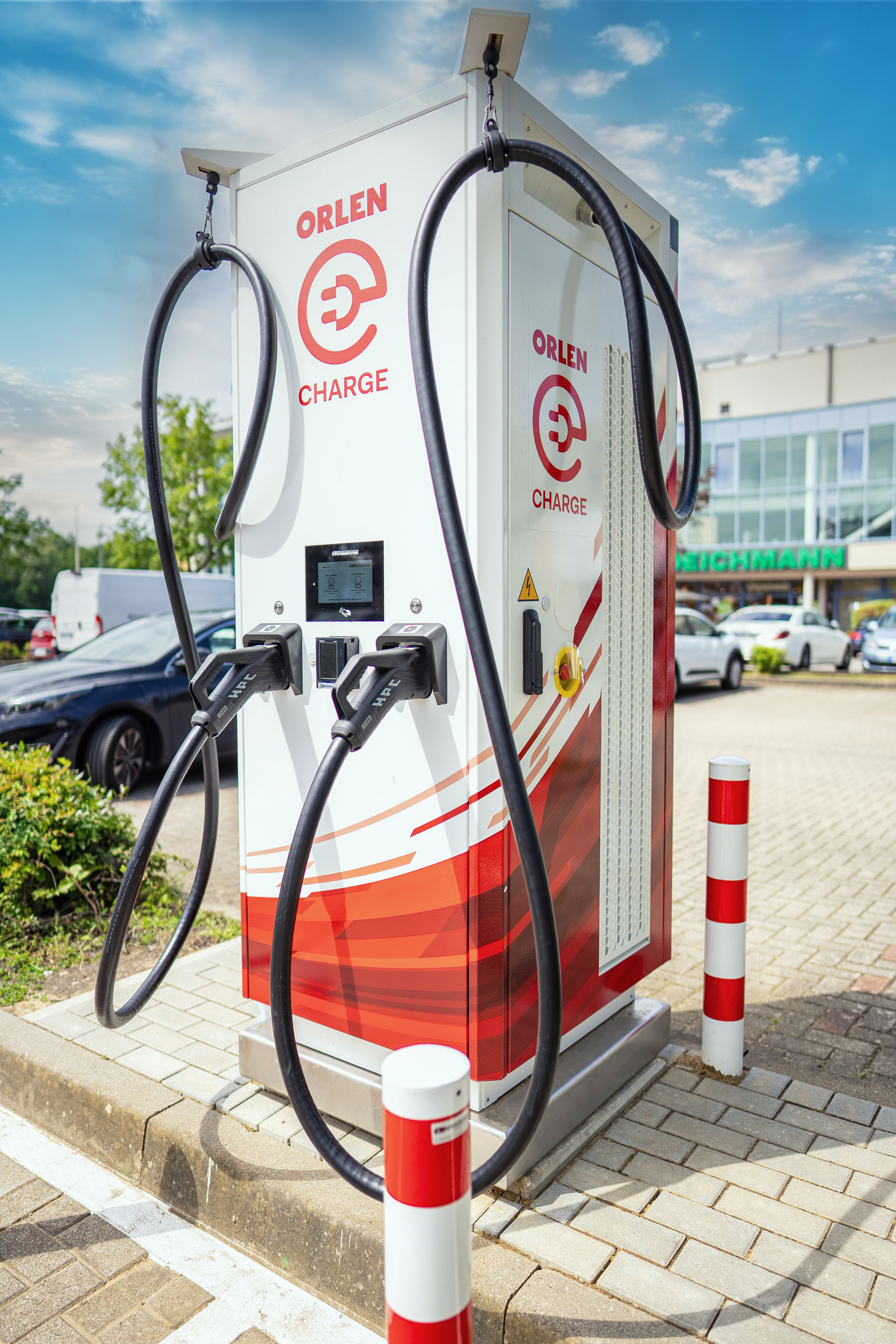 ORLEN CHARGE (3).jpg