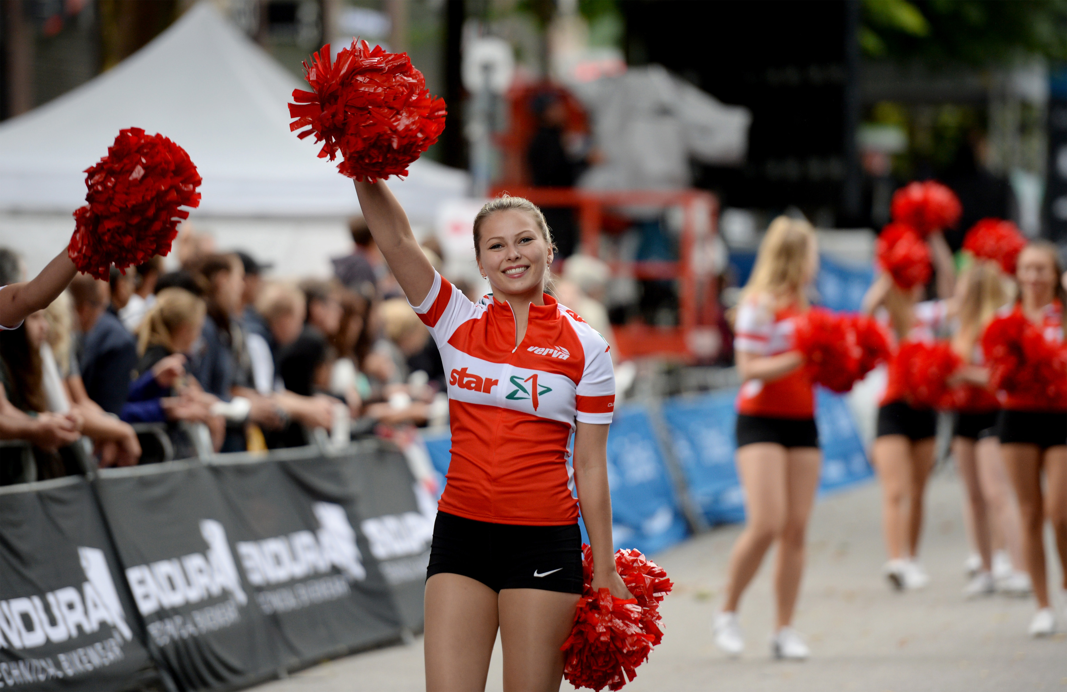 star Hamburg_Cyclassics 1 -®ORLEN Deutschland.jpg