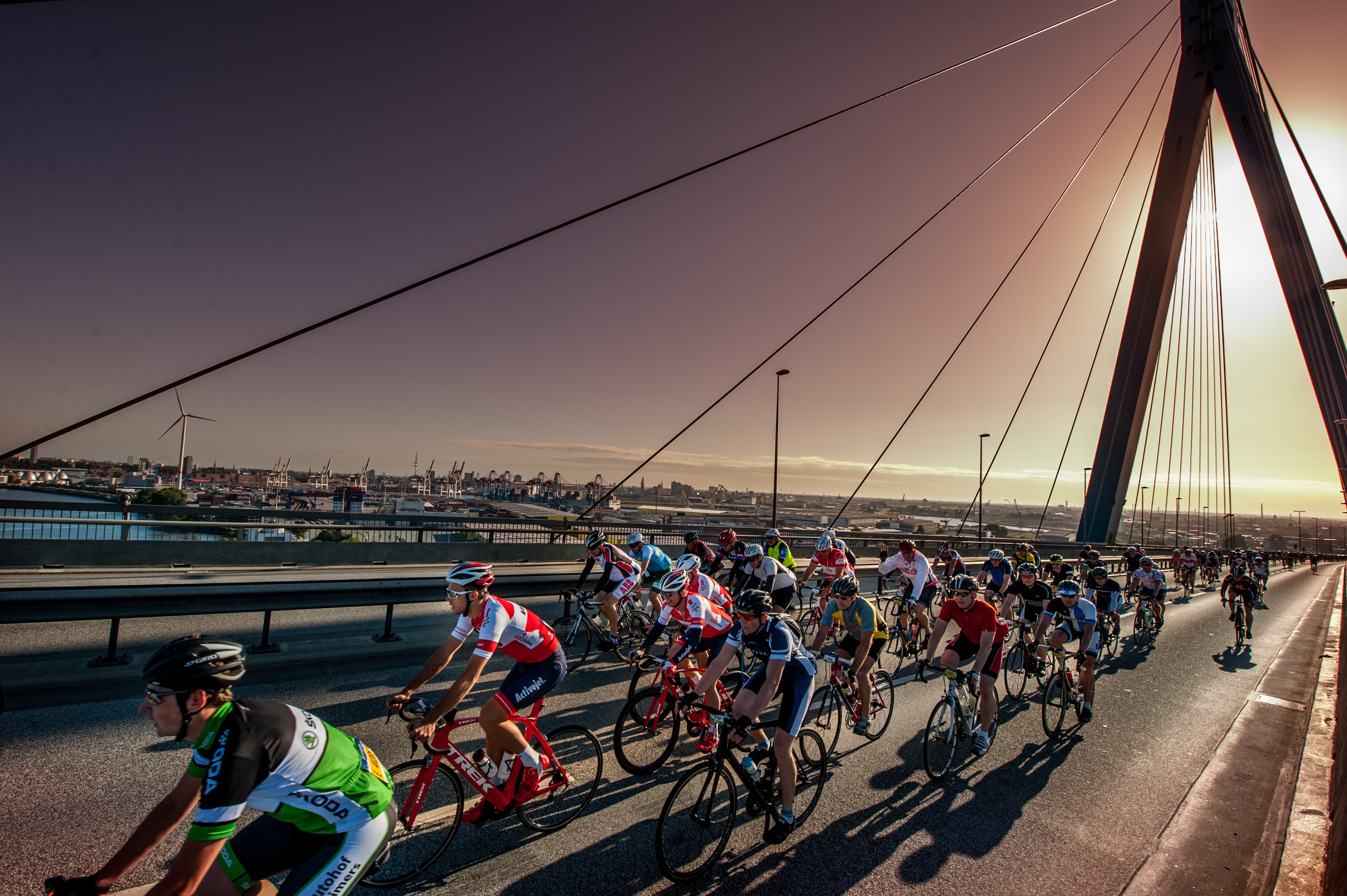 star Hamburg_Cyclassics 6 -®ORLEN Deutschland.jpg