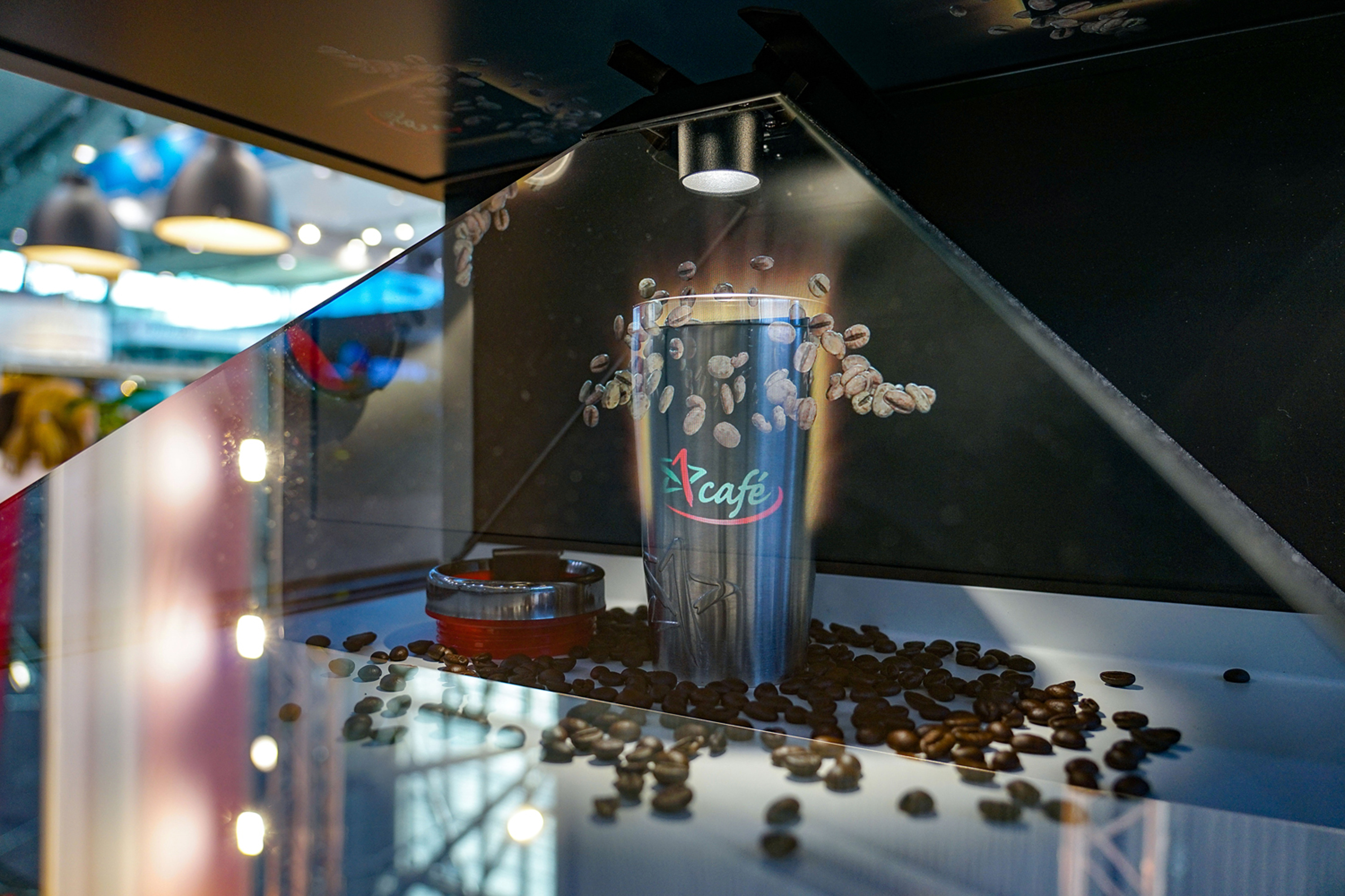 star Tankstellen_star Mehrwegbecher_Hologramm ©ORLEN Deutschland.jpg