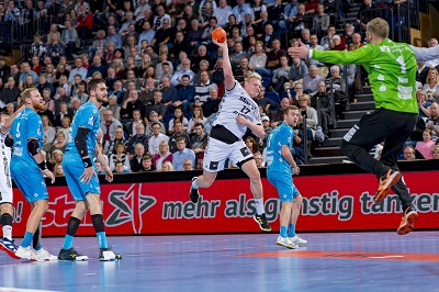 star Tankstellen_THW Kiel Vertragsverlängerung_Patrick Wiencek ©ORLEN Deutschland.JPG