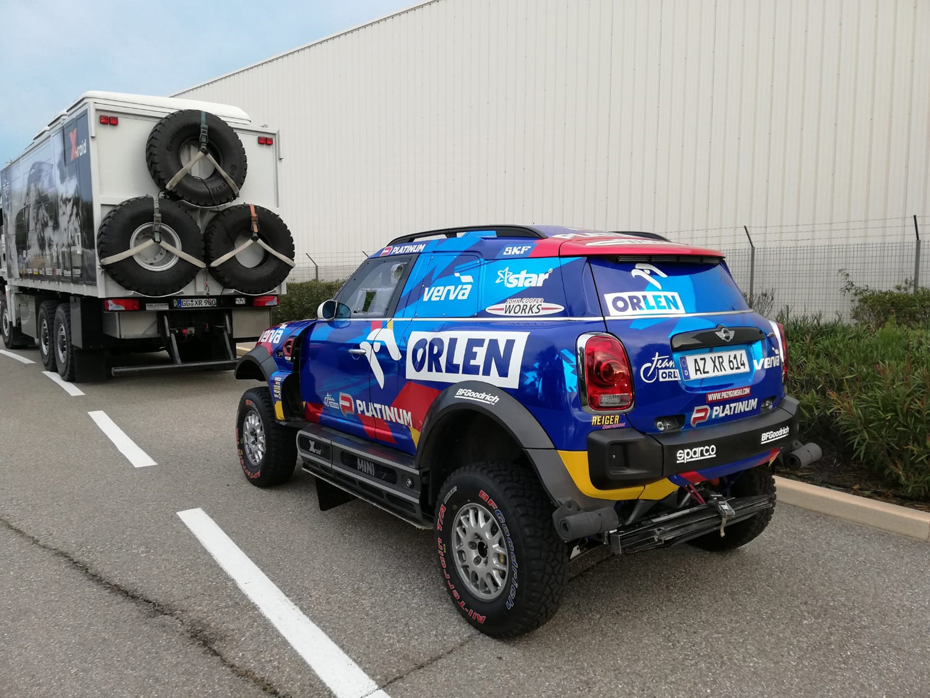 star_Tankstellen_Rallye_Dakar_PKN_ORLEN_und_star_3_©_ORLEN_Deutschland.jpg